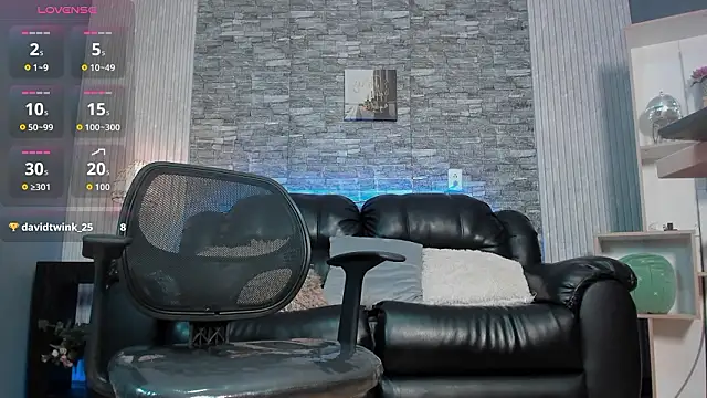 zack_joness18 webcam