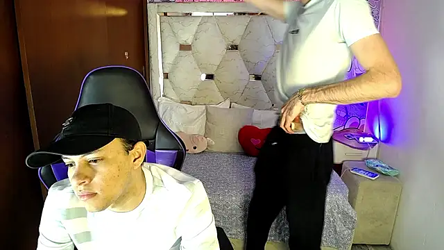 Top_and_bottom webcam