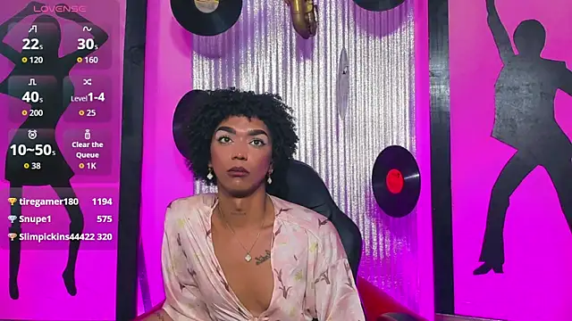 nickyminach_ live sex cam