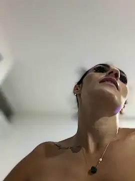 Preview of samantha_bigboobs