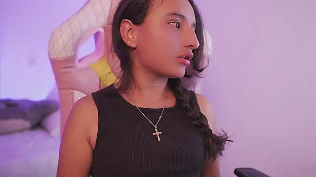 _emily_jonexs - _emily_jonexs's free webcam - UK Sex Cams