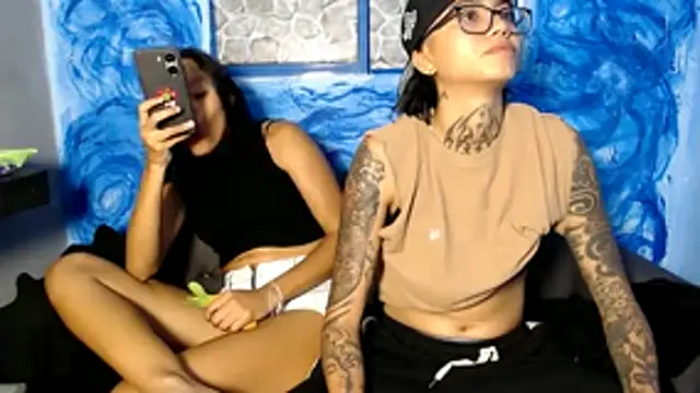 parisandvi (Ask my age) - FLASH ASS X1