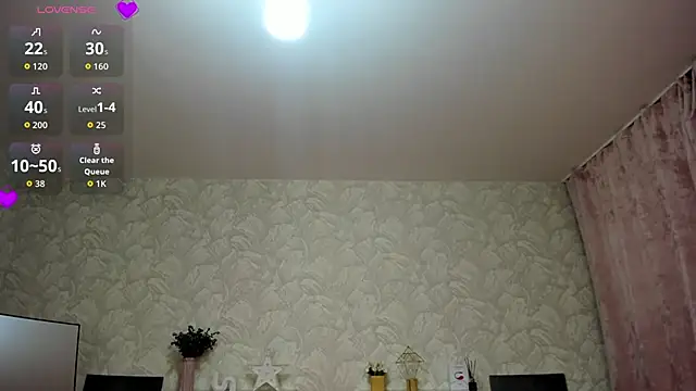 kattypeachx - KattyPeachX's free webcam - UK Sex Cams