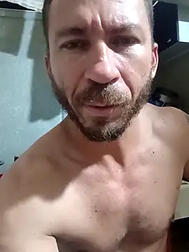 robertoluiz84 (Ask my age) - Bater, goza com muito tesão