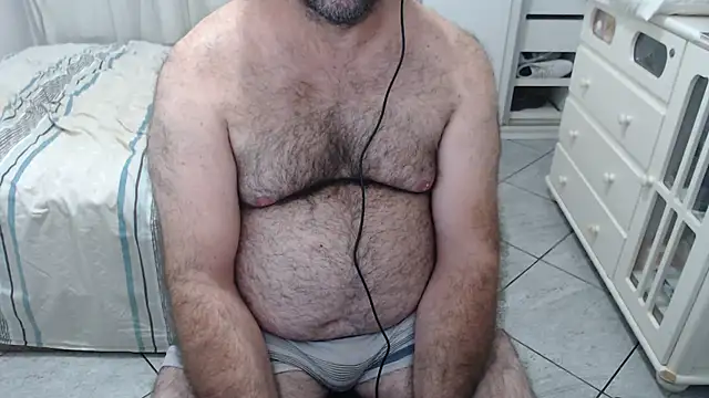 mysterbearmg (Ask my age) - CUM IN GOAL - Add Inst - Mysterbearmg