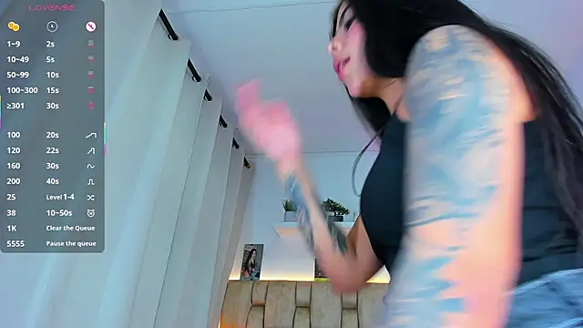 little_sophie18 (F teen) - Blowjob And Saliva In Boobs