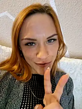 slimbellaa (F young) - 🍒Doggy Ass-Pussyshow for 3 full minutes