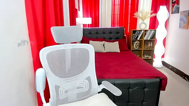 hotjessieempress - Hotjessieempress's free webcam - UK Sex Cams