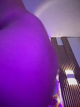 woo_isdaphne (F young) - separate your buttocks and rub u ass 🍑