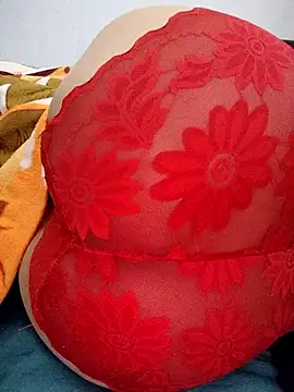 haralushiaaa - Haralushiaaa's free webcam - UK Sex Cams