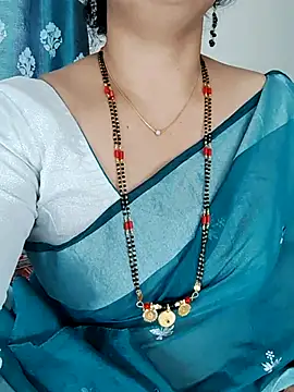 Hot_Sexy_Niharika