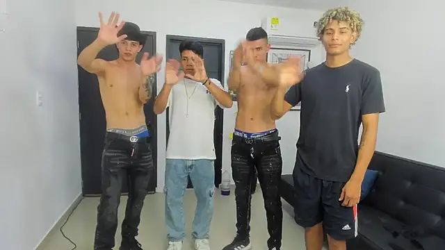 Voyeurism_guyss webcam