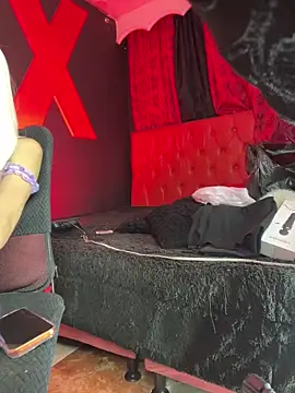 abrilbigcock - Abrilbigcock's free webcam - UK Sex Cams