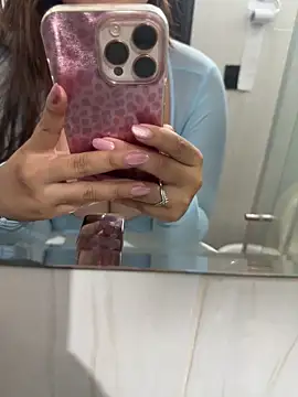 Sarasweet_sex webcam