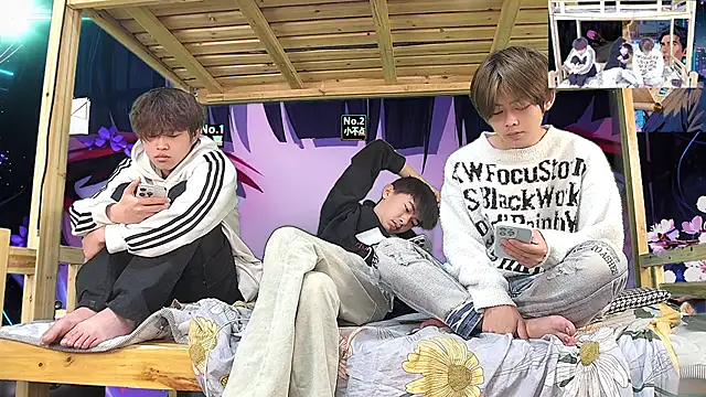 xiaohuangren01 webcam