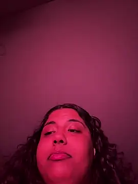 1n0nlythroat - 1n0nlythroat's free webcam - UK Sex Cams