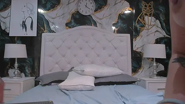 goldentemptation_ - Goldentemptation_'s free webcam - UK Sex Cams