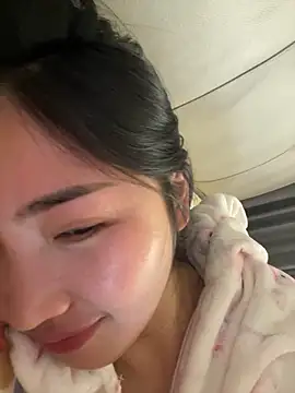 美女mimi-love13在线直播