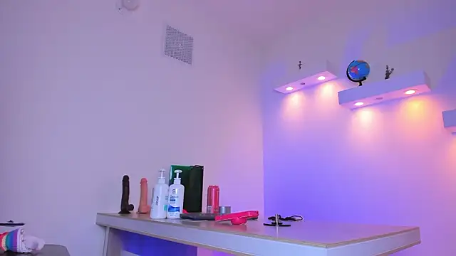 stefy_bratz Live Webcam on Stripchat