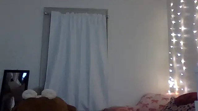 mariaxlovee - Mariaxlovee's free webcam