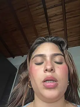 sarasweet_sex - Sarasweet_sex's free webcam - UK Sex Cams