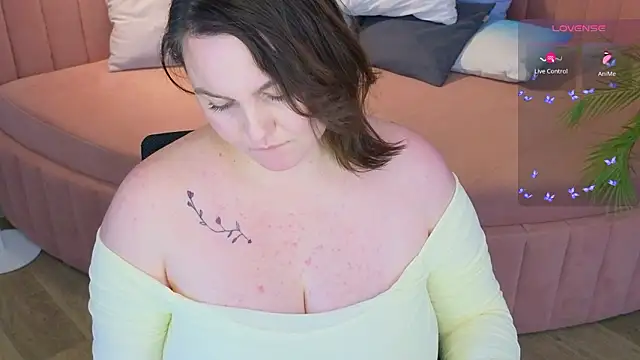 _feel_me_ - _feel_me_'s free webcam - UK Sex Cams