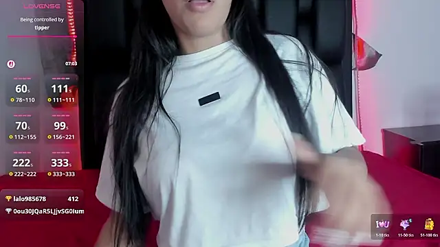 luciamoretti_ (F young) - 😍Show tits, blowjob, saliva😍