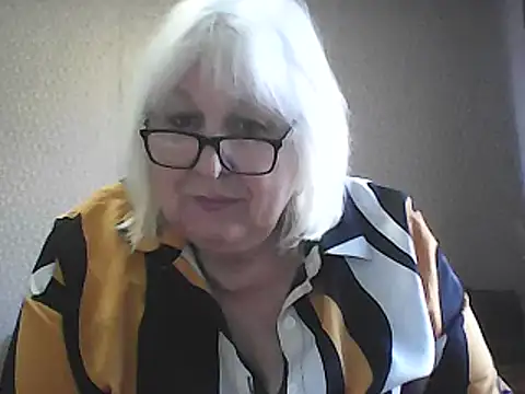 alexia64231 - Alexia64231's free webcam - UK Sex Cams