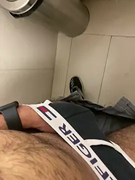 par_0111 (M young) - Suprises for Viewers