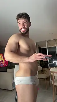 Valenthino_Salvatore live sex cam