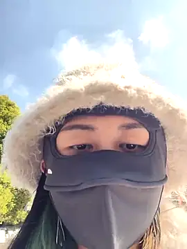 美女zzdd999在线直播