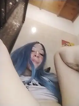 Webcam Model (ssssavageee)  is live.Free join now!