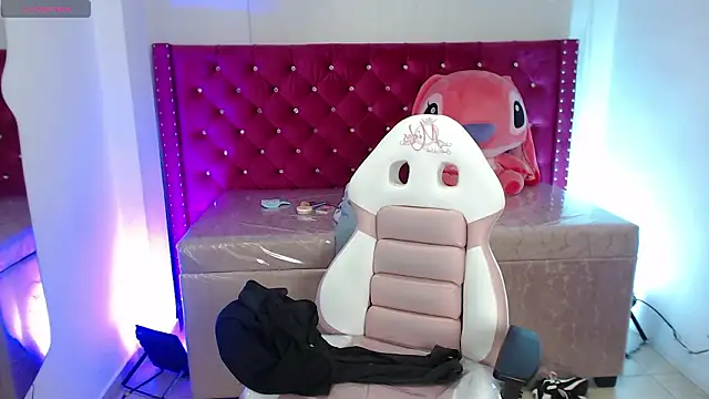 diamond_juliana - Diamond_juliana's free webcam - UK Sex Cams