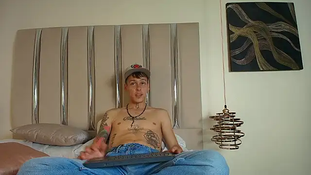 ethan_wolfe - Ethan_Wolfe's free webcam