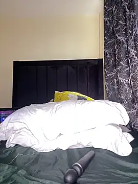 sexy_barb2 (Ask my age) - Ride dildo