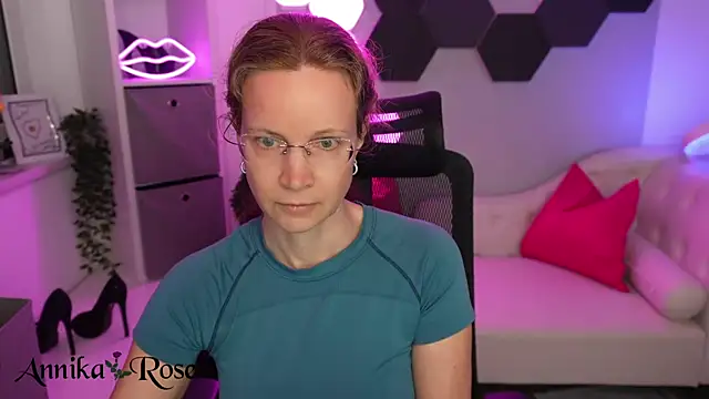 AnnikaRose webcam