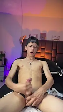 sebastian_reed - Sebastian_Reed's free webcam - UK Sex Cams