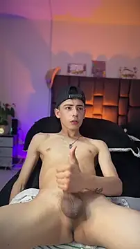 sebastian_reed - Sebastian_Reed's free webcam - UK Sex Cams