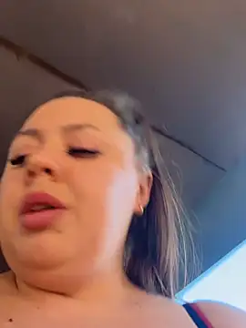 Sara_Slow live sex cam