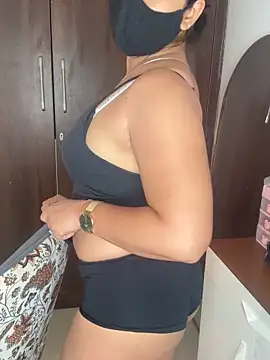 Sexy_Madhurii