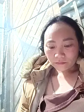 lindxx-hot - Lindxx-hot's free webcam - UK Sex Cams