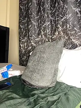 sexy_barb2 (Ask my age) - Ride dildo