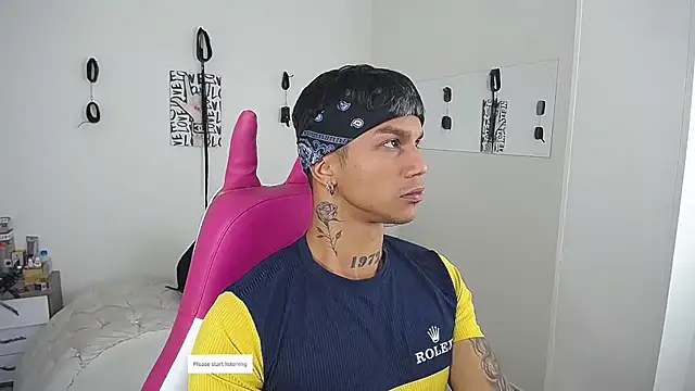 Leonard_Price webcam