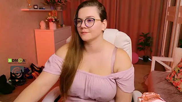 kellykleine - KellyKleine's free webcam - UK Sex Cams