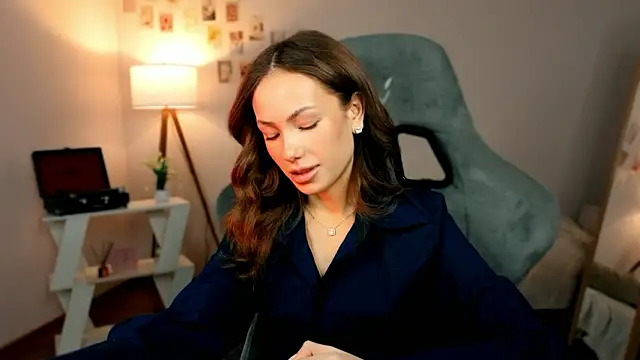 nexorine - Nexorine's free webcam - UK Sex Cams