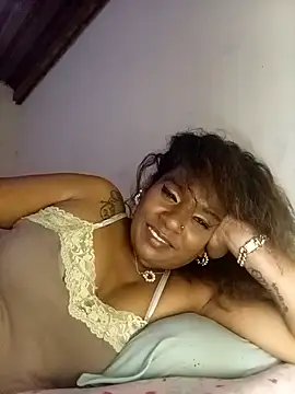 MiZzCreator webcam stripchat model stream image