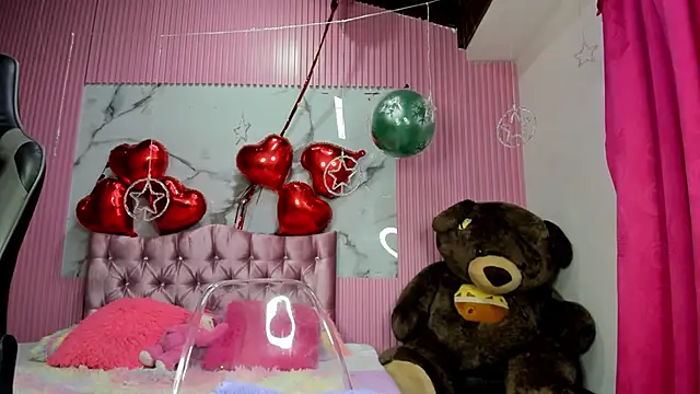 mindy_19 (F young) - Doggy style  ✨+Spanks ass ✨