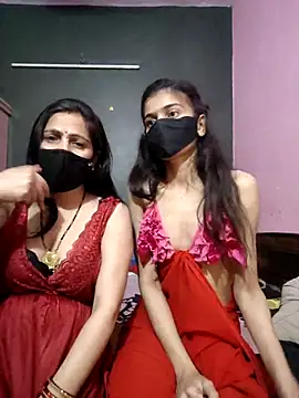 cutee__crazy Live Webcam on Stripchat