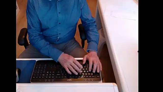 dutchpornking (M grandpa) - A new car. Can we manage it?