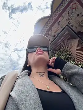 Webcam Model (Bonny_Eva)  is live.Free join now!